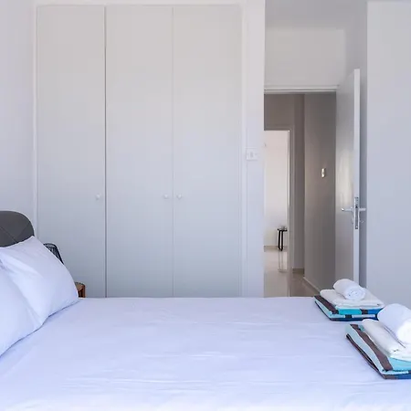 Casa de Férias Seaview Serenity - A 2 Bedroom Townhouse In Paphos Klorakas